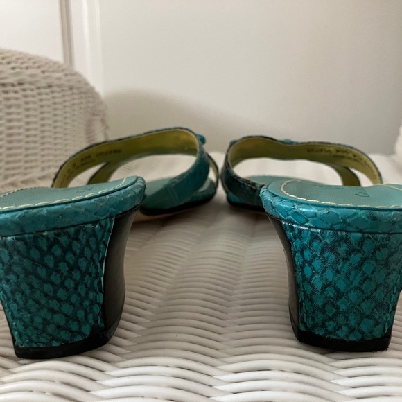 Cole Haan Delray Slide - Picture 14 of 16